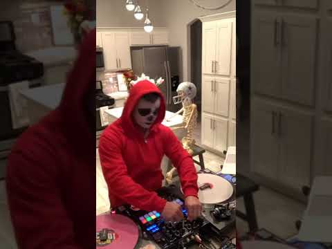 DJ Johnny Kage FB Live The Nightmare before Noche 10/25/2020 part 1