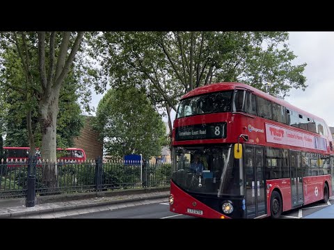 Early saturday morning London bus ride into the city of london 2023