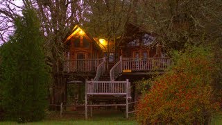 preview picture of video 'Oregon Treehouses  |  Home Sweet World, Pilot Ep. 3 (HD)'