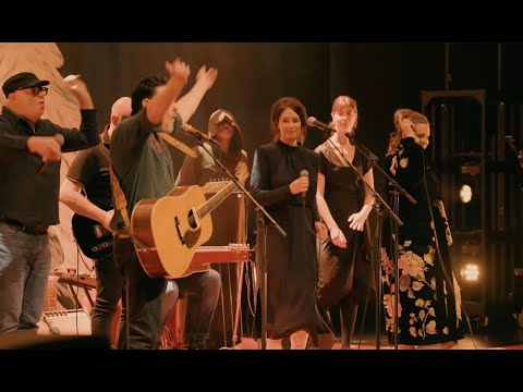 LeNoise feat. Laïs - 'Long May You Run' (Neil Young cover)