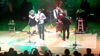 Ode to a Butterfly - Nickel Creek (Riviera Theatre, Chicago)