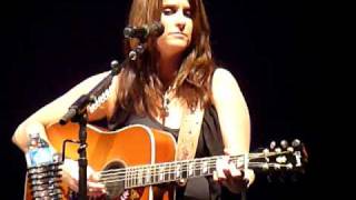 Terri Clark &quot;A Million Ways to Run&quot; Live in Lindsay, On, 10/25/09