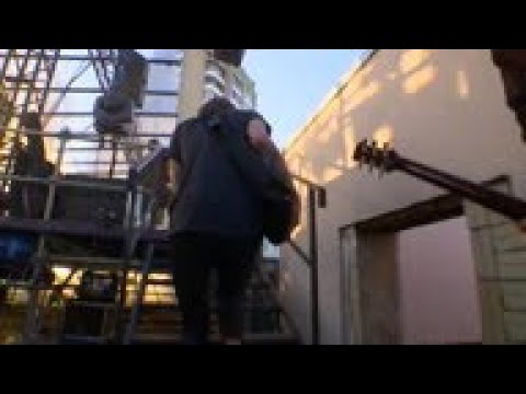 Ukrainian rockband O.Torvald performs vertical concert in Kyiv to give fans an opportunity to dance