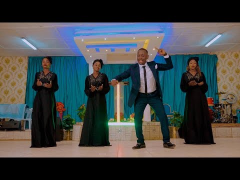 Wewe Ni Mungu by Elly Chris (Official  music video)