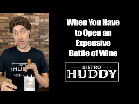 Quando você precisa abrir uma garrafa de vinho cara