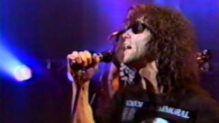 Extreme - Stop The World Live On Hey Hey It&#39;s Saturday 1993