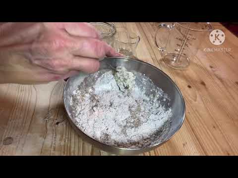 Roggensauerteig am Vortag des Backtages zubereiten Helga Graef | BROT UND LEBEN | Onlinekurs