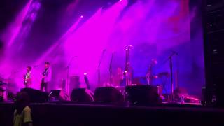 &quot;It&#39;s All Gonna Break&quot; - Broken Social Scene