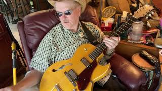 Video thumbnail for Guitar Gavel Gear Of The Week with Will Ray - 1962 Epiphone Sorrento reissue by Guitar Gavel