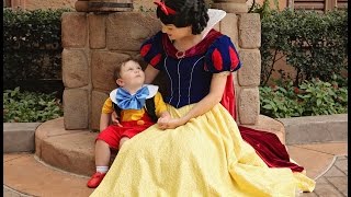 My 2 year old son falls in love with Snow White at Walt Disney World