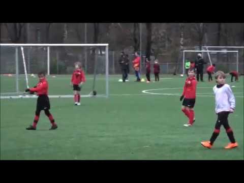 Geuzen Middenmeer JO9-1 - AFC JO9-2    Uitslag 6-14     08-12-2018