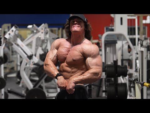 The Bulk Day 1 - Chest