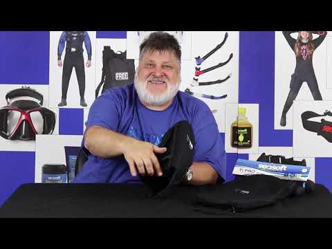 Video Review of the Seasoft Titanium Pro 6mm Dry Suit Hood with Zipper