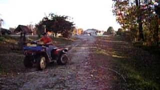 preview picture of video 'Redneck 4 Wheeler'
