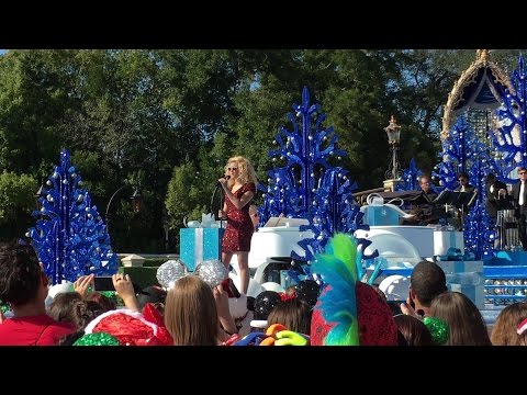 Tori Kelly | Magic Kingdom Unforgettable Christmas Performance | 2015 | 4K UHD