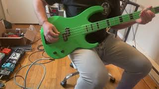 Video thumbnail for Checking Out This Cheap Dean Custom Zone Bass by Matt Dunn
