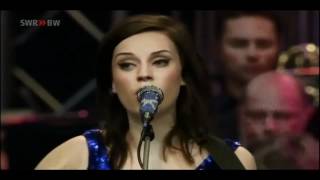 Amy Macdonald - Let&#39;s Start A Band - Live At The Rockhal Luxemburg (17-10-2010)