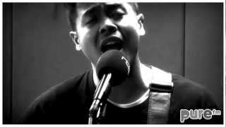 TEMPER TRAP &quot;Need your love&quot; Acoustic on PURE