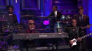 Stevie Wonder &amp; The Roots - All Day Sucker (Live)