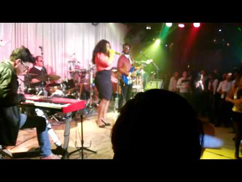 Walmir Borges e Vanessa Jackson Totalmente diferente