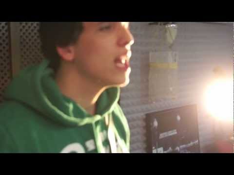 One Direction - What Makes You Beautiful (Xuso Jones Official Cover)