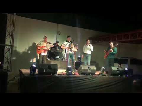 El Compa Chano Reyes con los Armables de la Taunita - - ati mi Grandota.