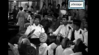 Download lagu OST Madu Tiga 1964 - Gambus Jodoh (Pukullah Tabuh) - P Ramlee mp3