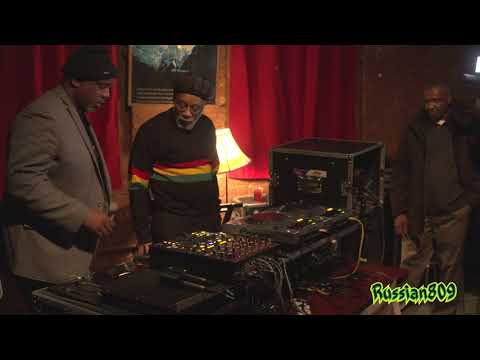 Socialist Roots aka Bigga Mention