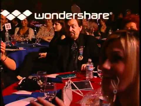 Adiss tribute performed at the Armenian Music Awards 2005