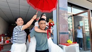 Download the video "中国江西农村婚礼习俗-中国农村婚礼#纪实婚礼Wedding Customs in Rural Jiangxi, China - Documentary Wedding in Rural China"