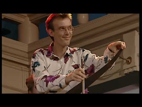 FAY LOVSKY - 'Besame Mucho' | Live 1993