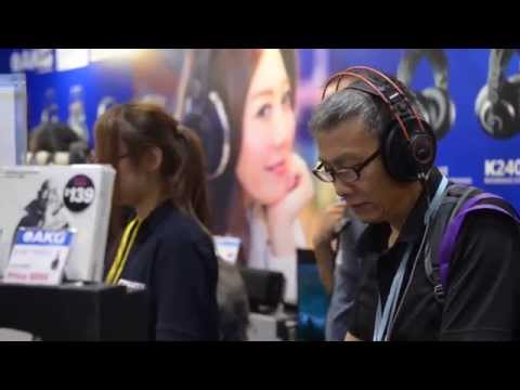 AKG PRO耳機K812、K712PRO、K702、K612PRO 展示於 AV Show 2015 1