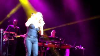 Anastacia - Freak of nature + One day in your life