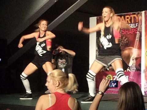 Zumbatwinz Alicia and Tania Ginard - Zumba MC - Novi Sad