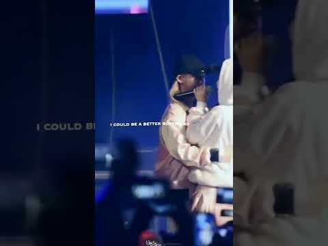 She really does..... #mamamoo #shorts #moonbyul #solar #moonsun #viral