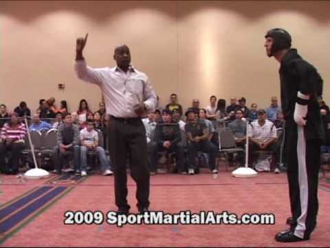 Charlie Davidson v Trevor Nash - Men's Super HW point sparring elim - 2009 NBL Supergrands