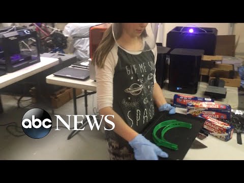 地下の印刷保護具 (Printing protective equipment in the basement)