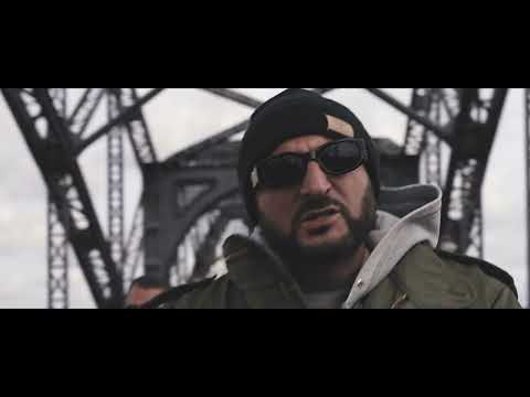 ILLY IDOL X BACAPON   MEINE HOOD