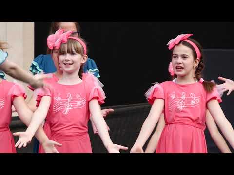 Dječji plesni zbor Libretići - "Jedno ljeto za nas"