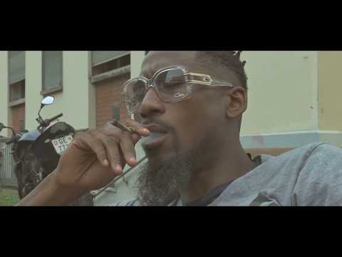 Lee Boma - "GRIZZLEE" prod. by Superstaarbeats | Batmobb Label ©