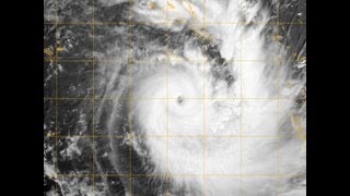 Cyclone Freda heads for New Caledonia (Dec 30, 2012)