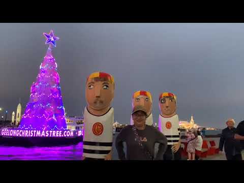 Geelong美丽的海上圣诞树🎄，是游客们必来的打卡之地