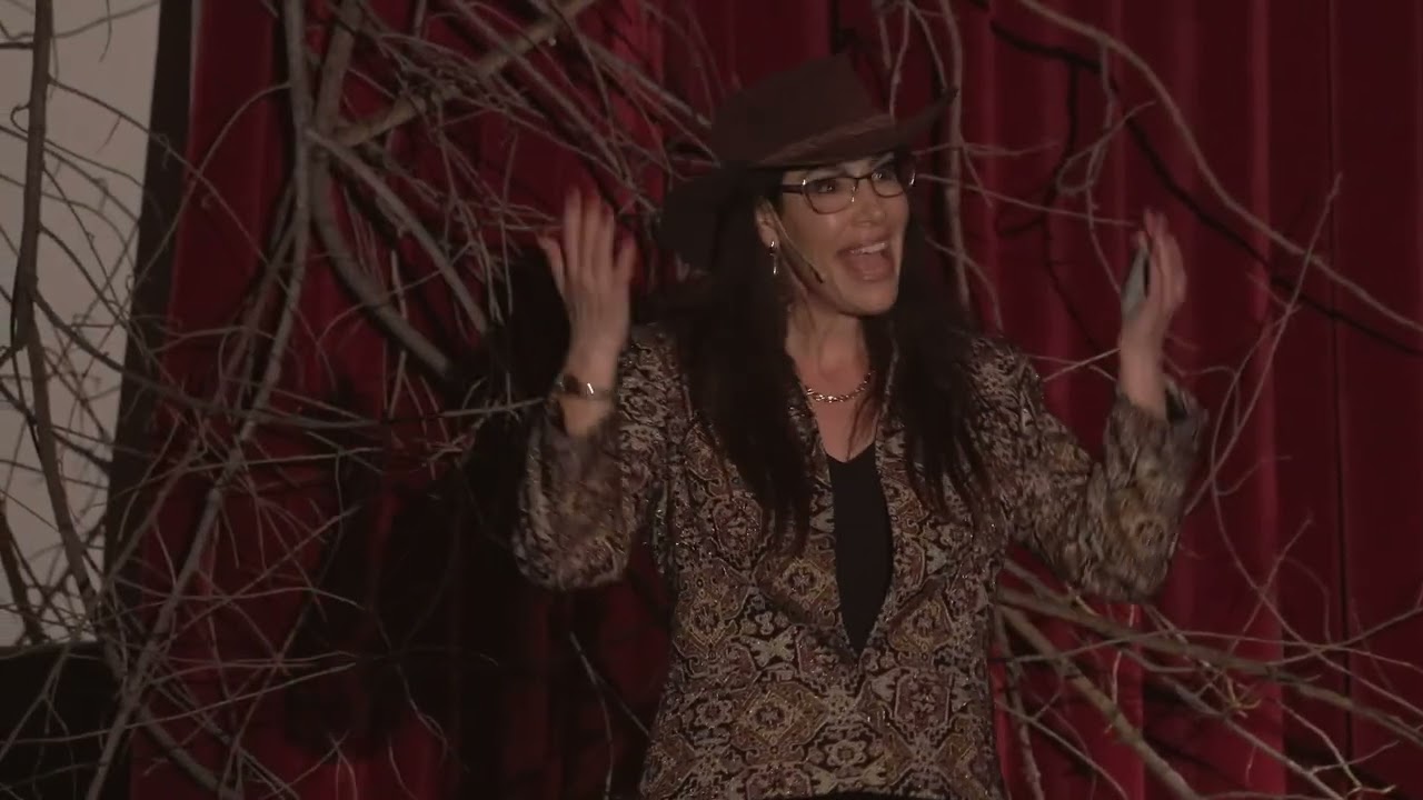 Marcy Axelrod on stage