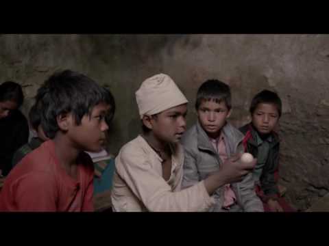 Trailer de Nas Estradas do Nepal (2015)