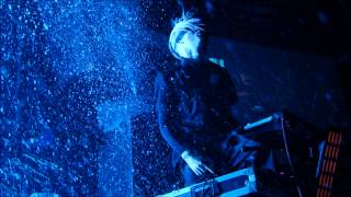 Crossbreed - Synthetic Division - 08 - Painted Red