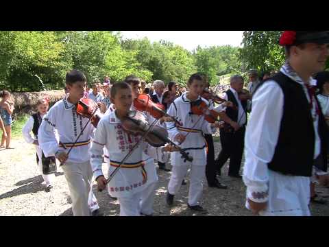 Traditiile din Frata 1