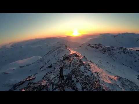 Fat (video) Tuesday – Heli-Fat Iceland helibikingsnow2-1030x726