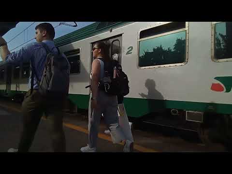carrozze MDVC Trenord + pilota TE in partenza da Legnano