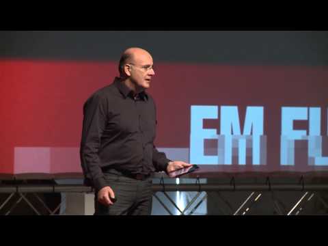 Luis Feijó at TEDxO'Porto 2013