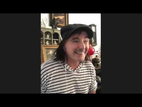 LA GUNS Phil Lewis In Conversation October 2021